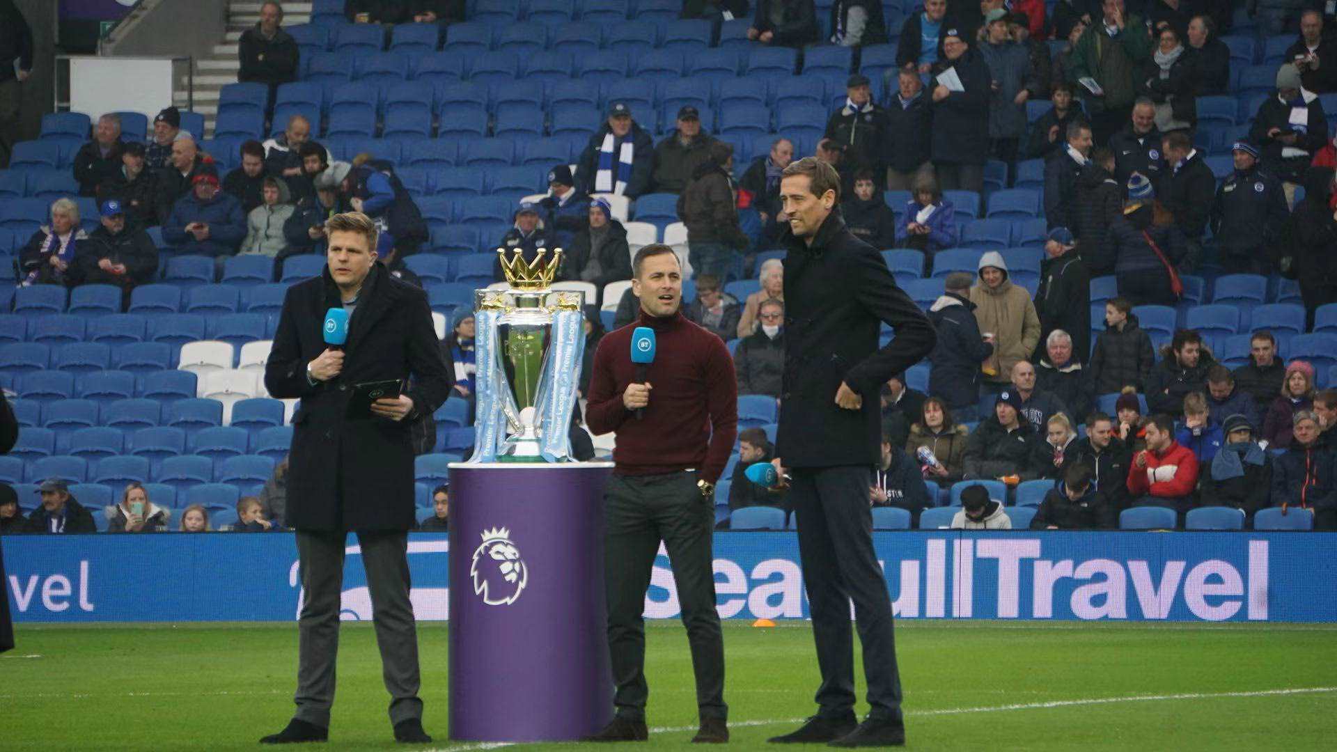 以此保持头 以此保持头